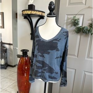 Metallic Blue Camouflage Long Sleeve thermal tshirt vneck long sleeves camo m